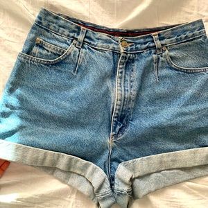 Vintage Highwaisted jean shorts